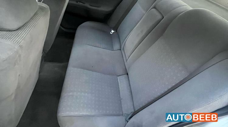 Mitsubishi Lancer 2004