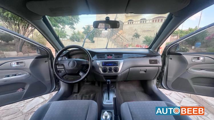 Mitsubishi Lancer 2004