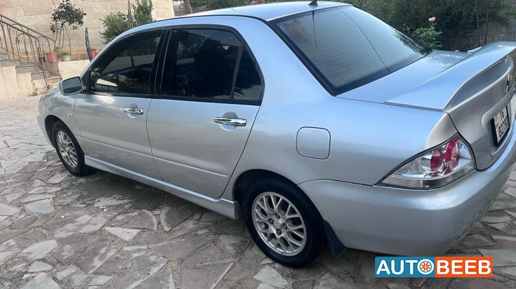 Mitsubishi Lancer 2004