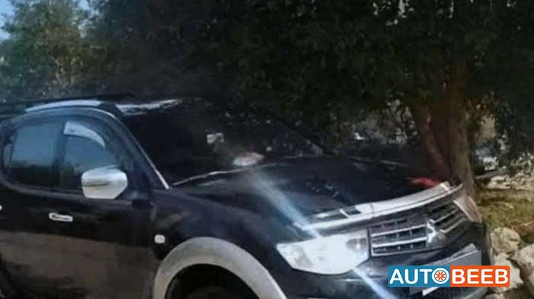 ميتسوبيشي L200 2012