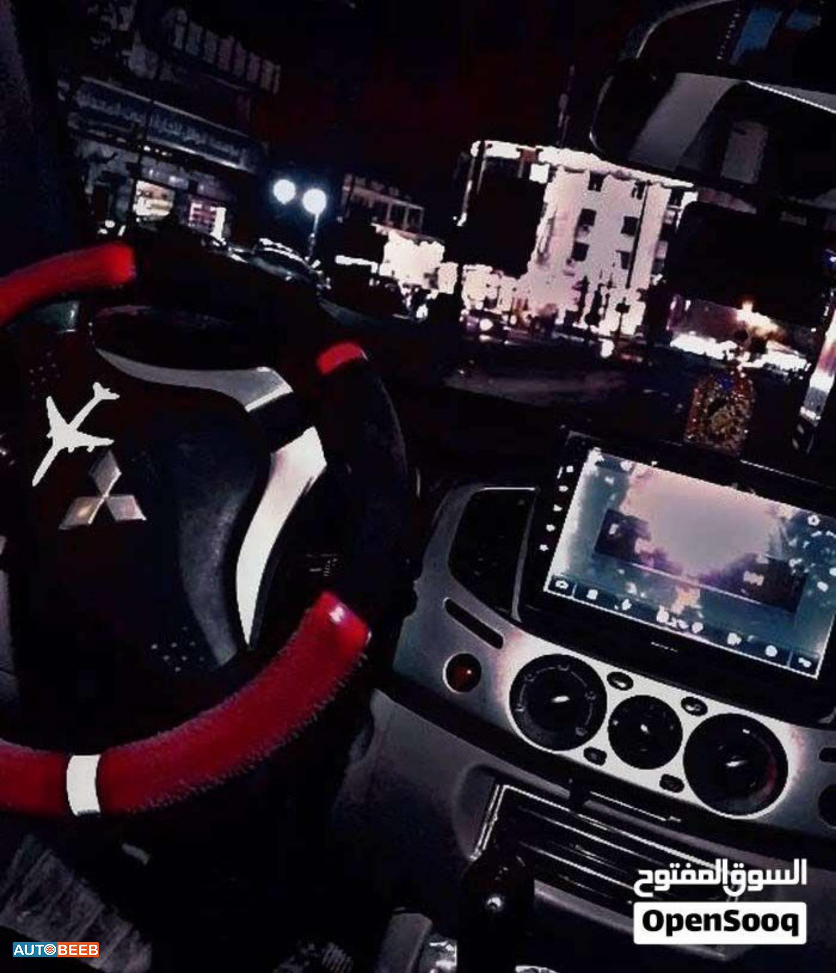 ميتسوبيشي L200 2012