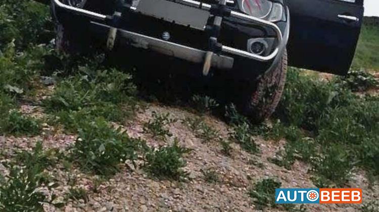 ميتسوبيشي L200 2012