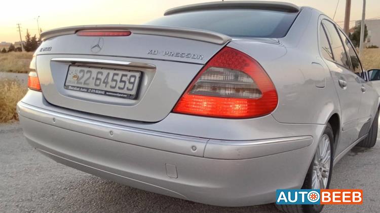 مرسيدس بنز E200 2003