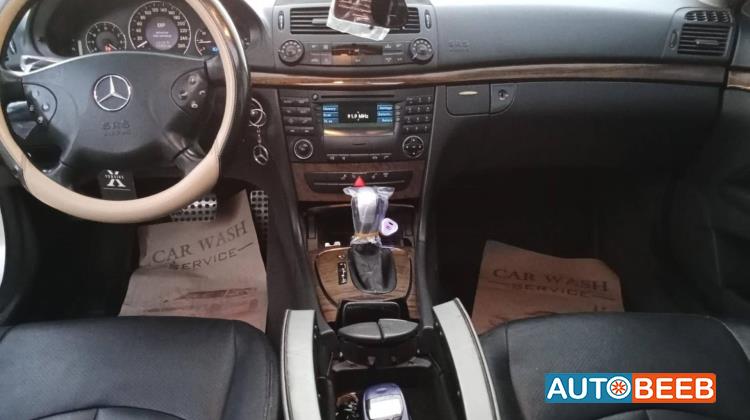مرسيدس بنز E200 2003