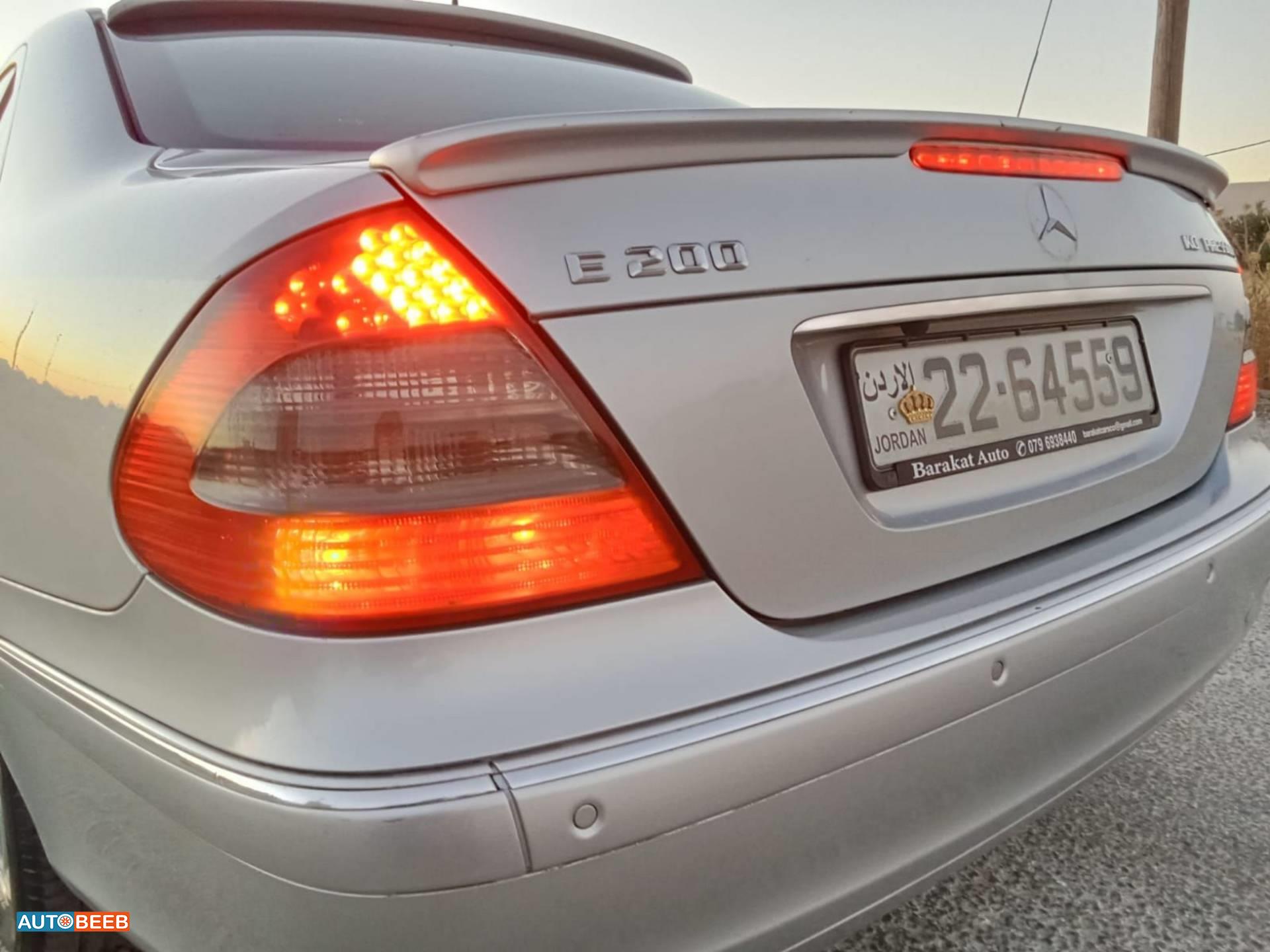 مرسيدس بنز E200 2003
