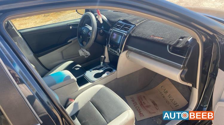 Toyota Camry 2012