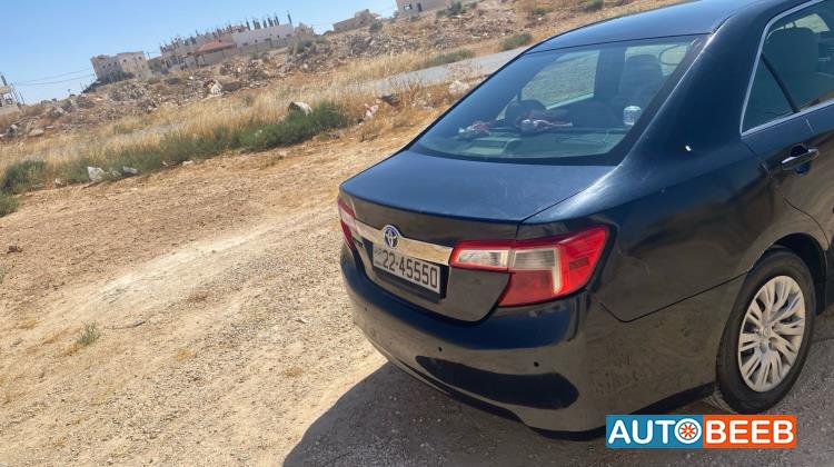 Toyota Camry 2012