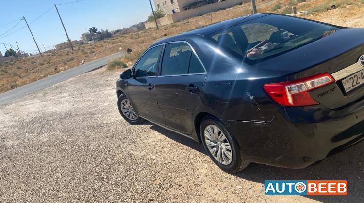 Toyota Camry 2012