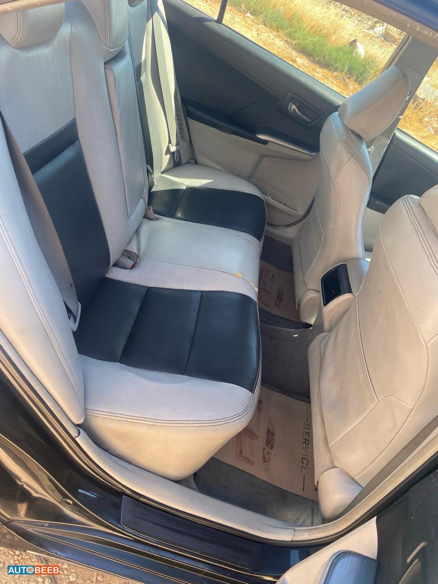 Toyota Camry 2012