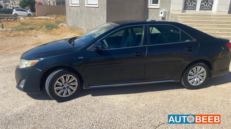 Toyota Camry 2012