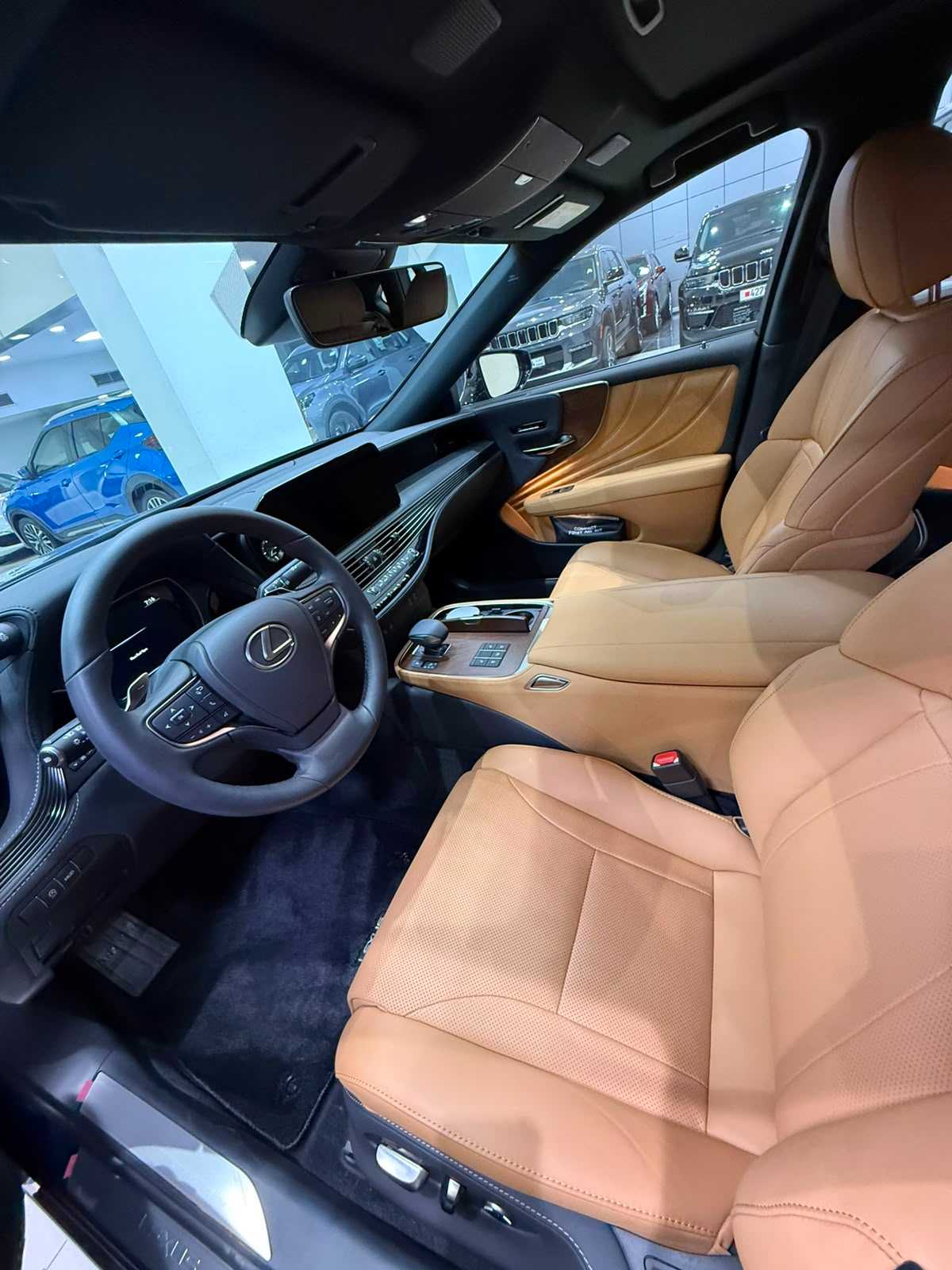 Lexus  2026