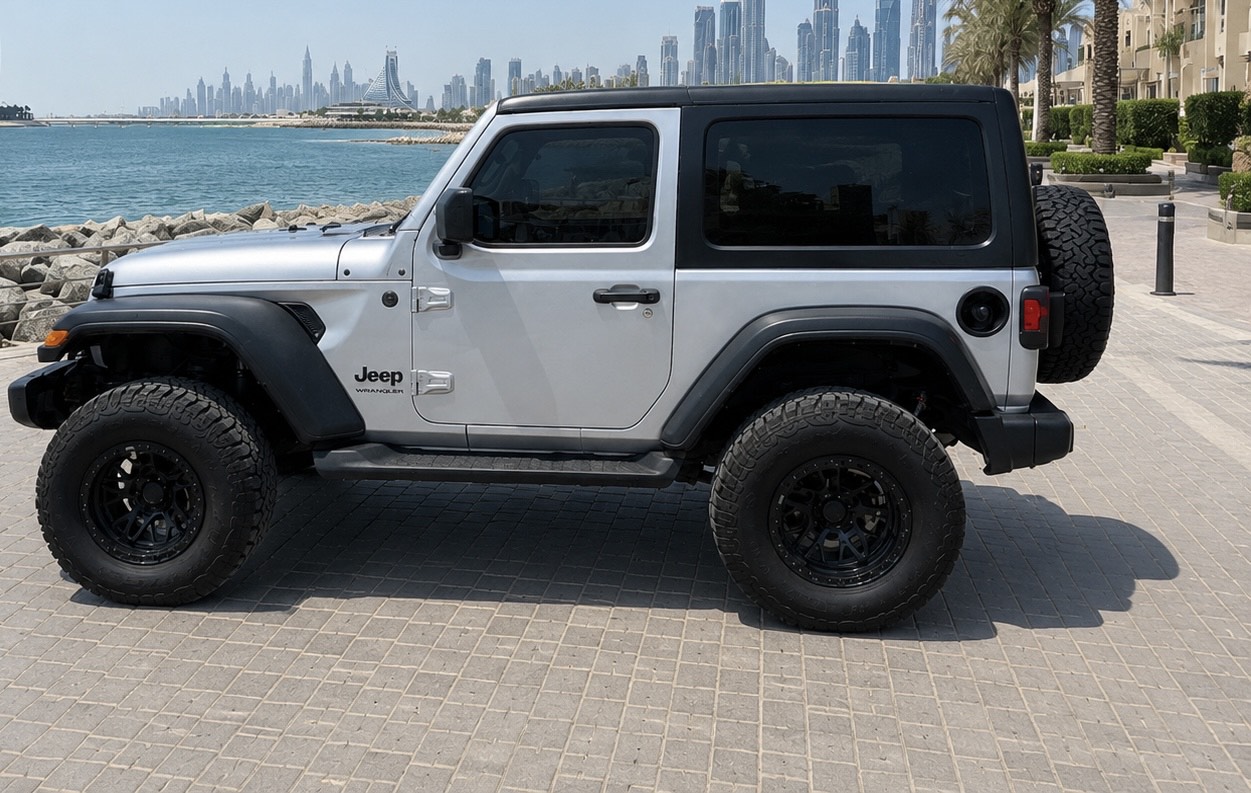 Jeep  2023