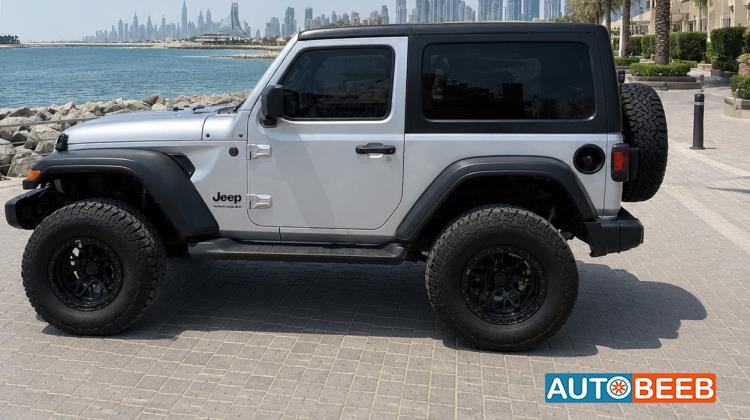 Jeep  2023