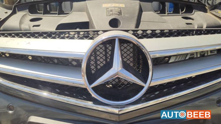 Body  Grilles Mercedes Benz E200
