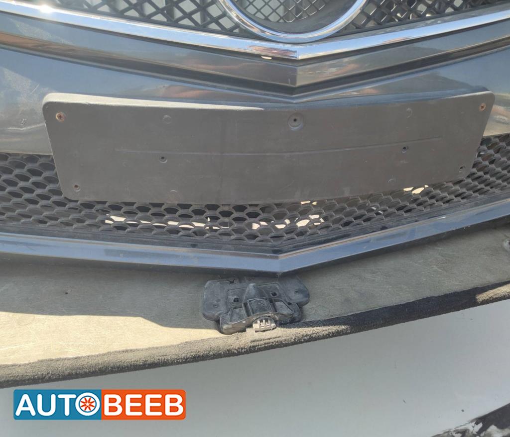 Body  Grilles Mercedes Benz E200