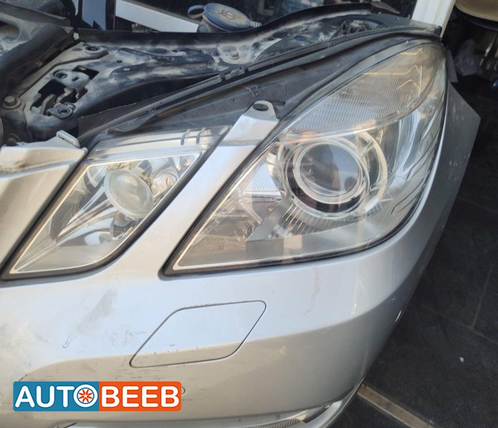 Lights Front light Mercedes Benz E200