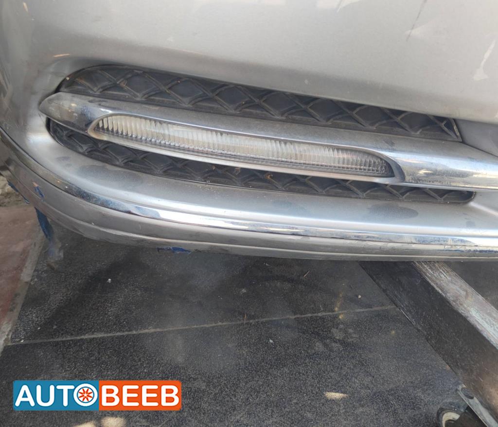 Lights Spotlight Mercedes Benz E200