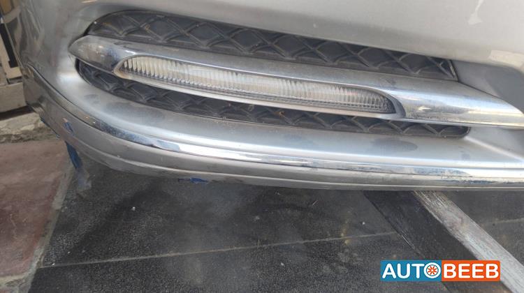 Lights Spotlight Mercedes Benz E200