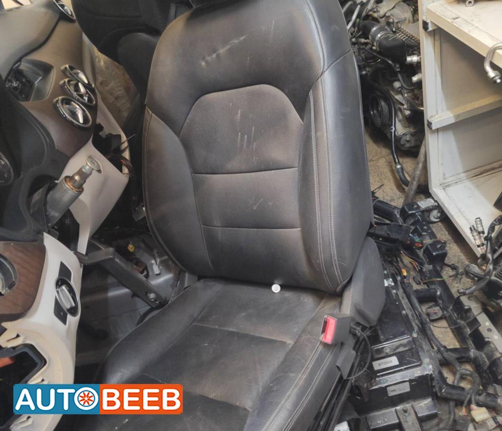 Cabin  Seat Mercedes Benz B250