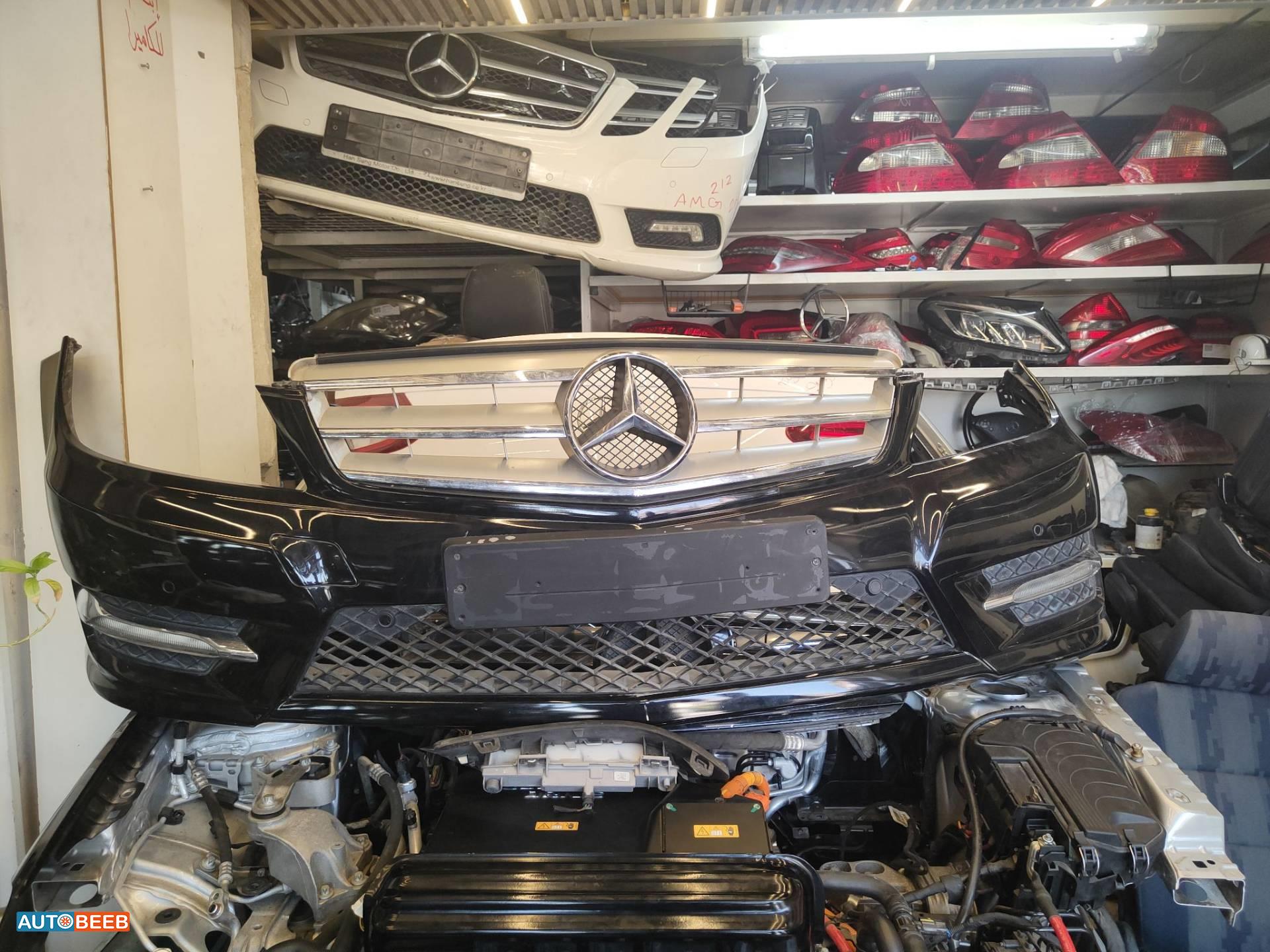 Body  Bumper Mercedes Benz C200