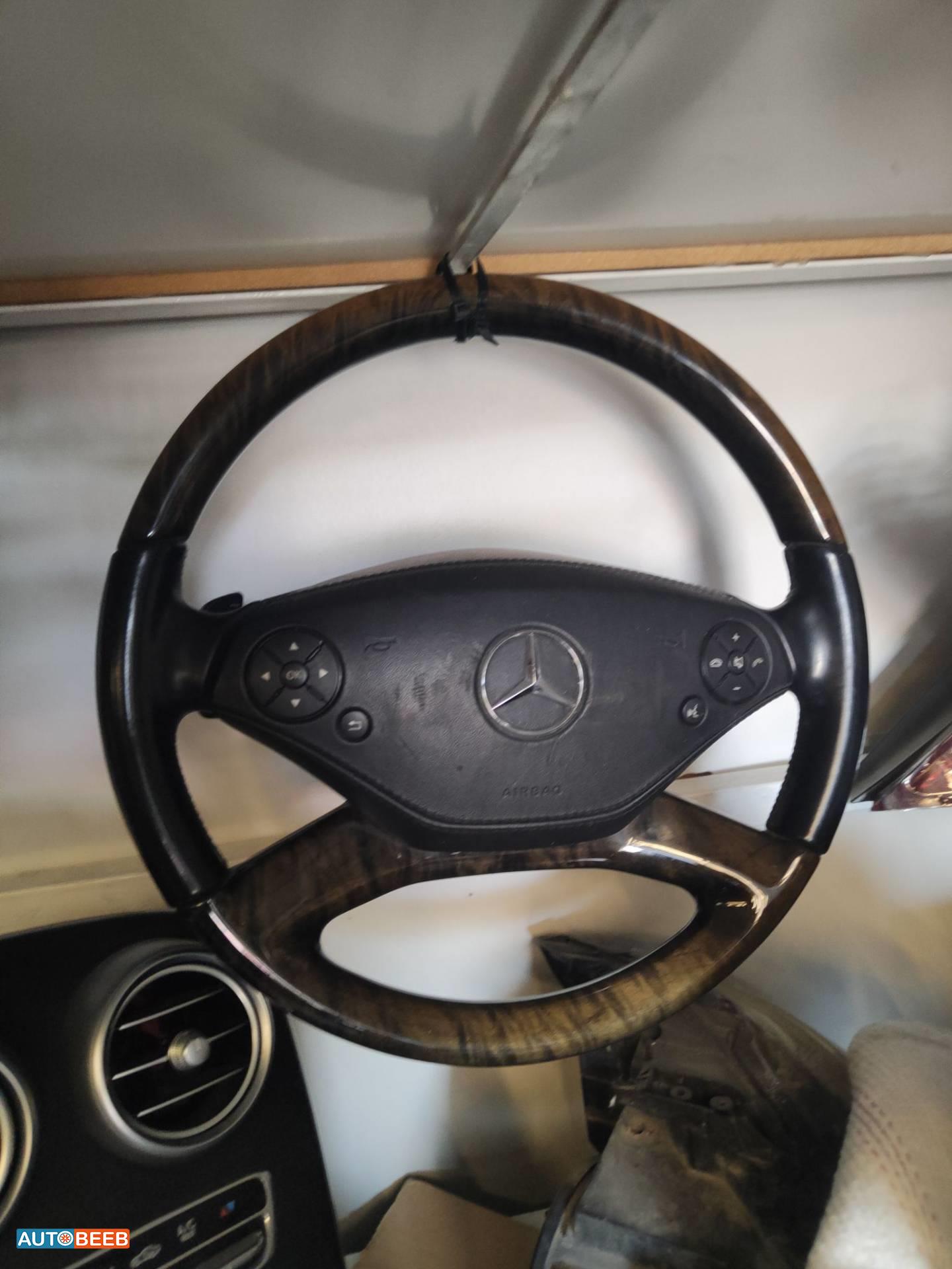 Cabin  Steering Wheel Mercedes Benz S350