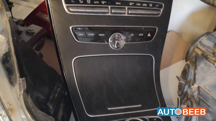 Cabin  Dashboard Mercedes Benz C200