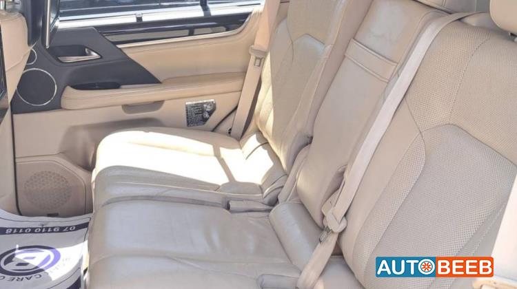 Lexus LX570 2016
