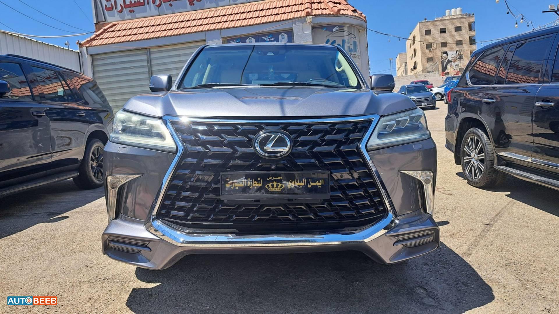 Lexus LX570 2016