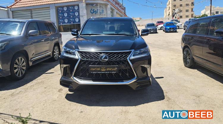Lexus LX570 2020