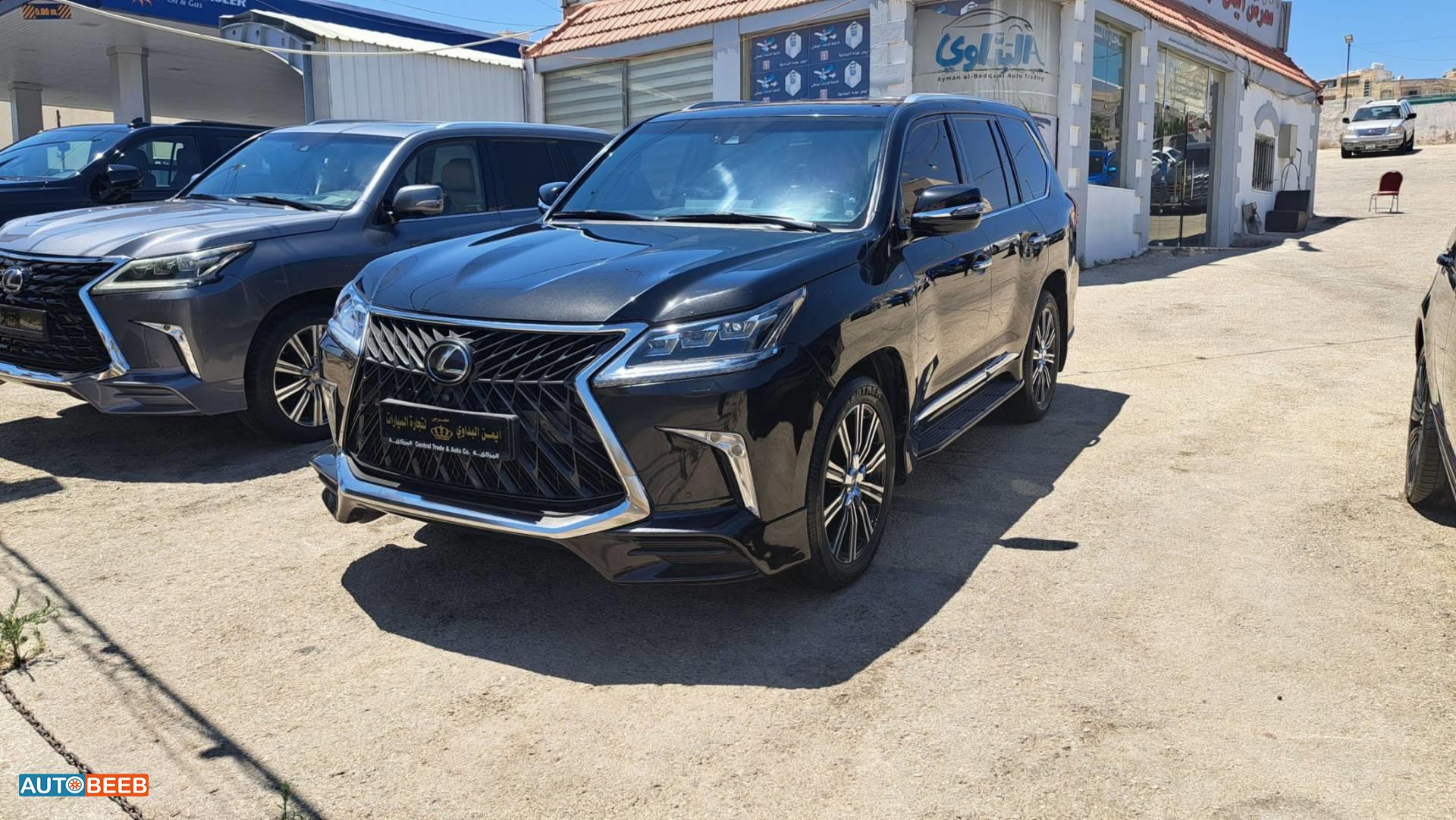 Lexus LX570 2020