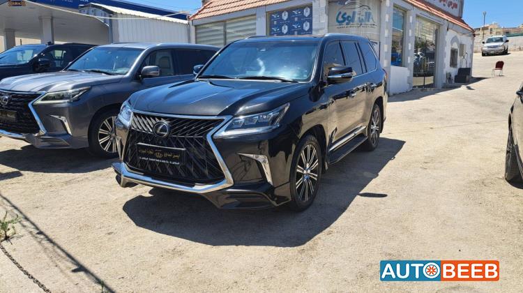Lexus LX570 2020