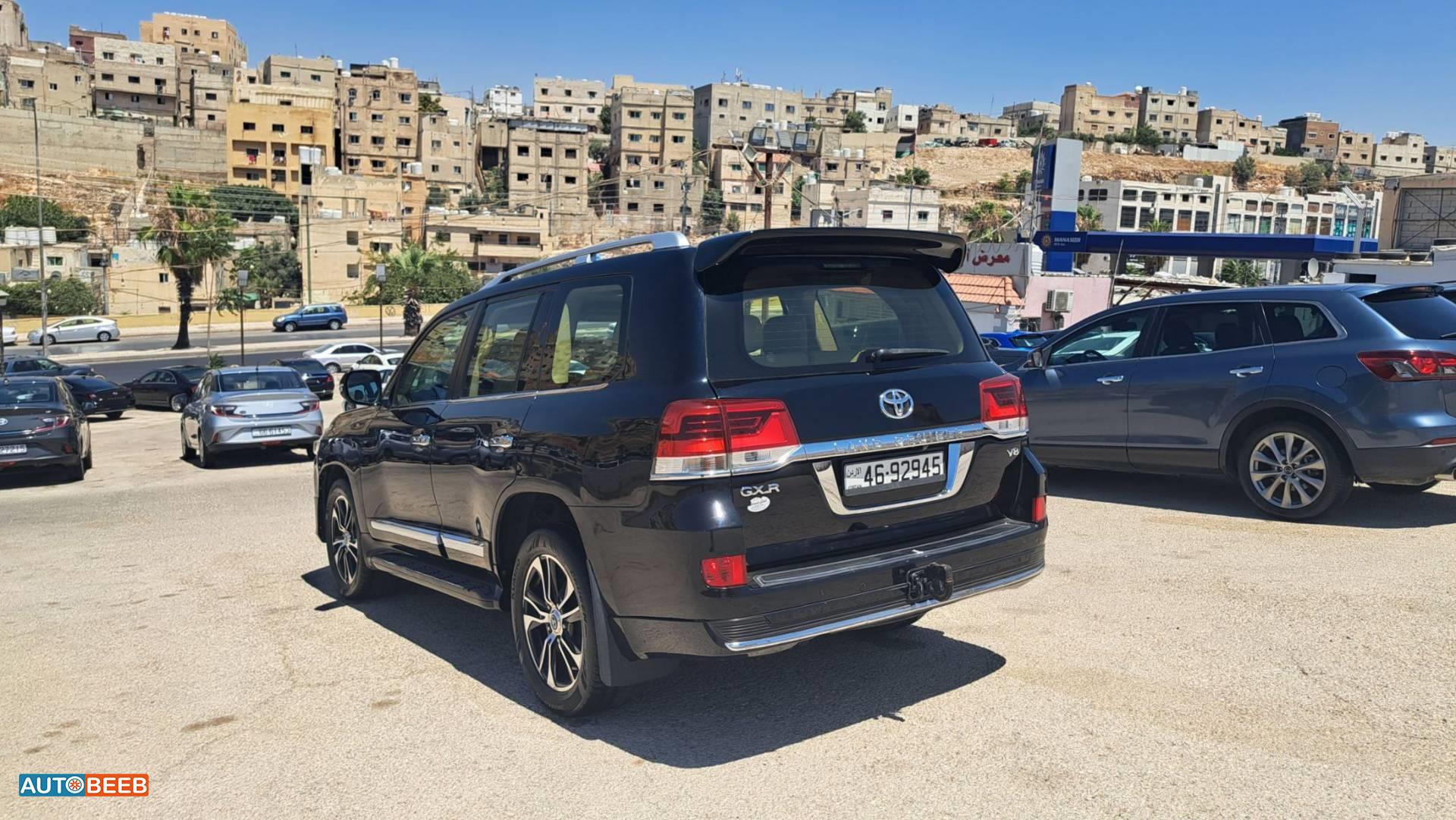 تويوتا لاندكروزر 2014