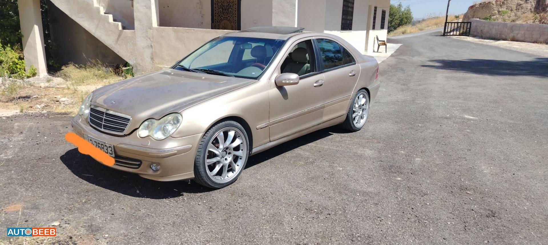 مرسيدس بنز C200 2001