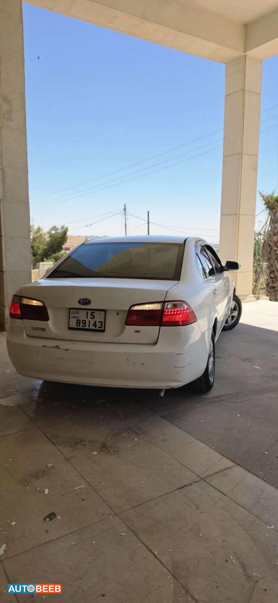 كيا لوتزي 2008