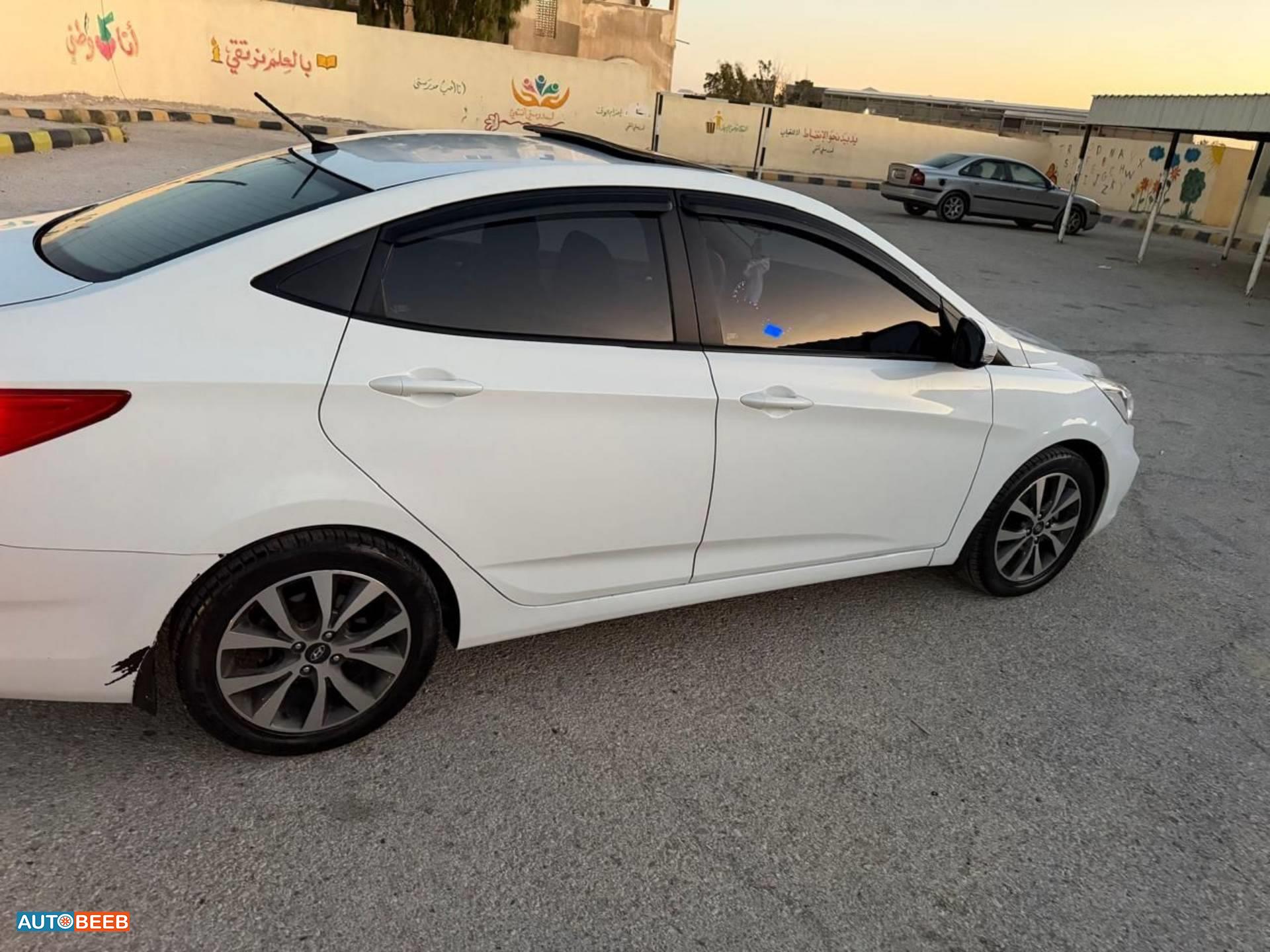 هيونداي اكسنت 2016
