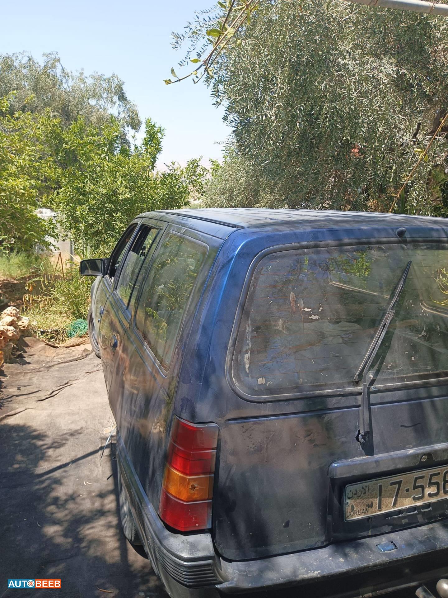 اوبل كاديت 1990