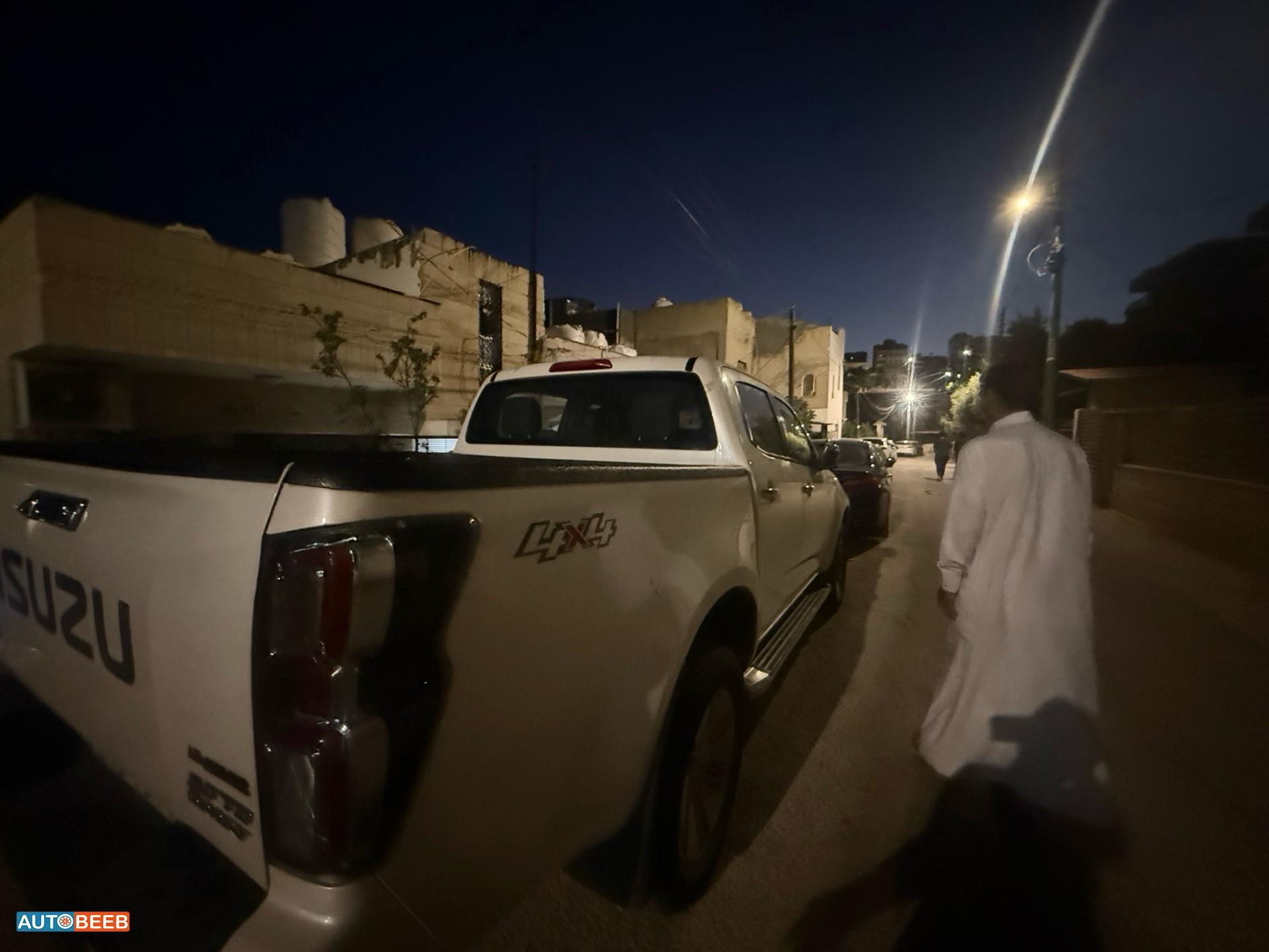 ايسوزو دي ماكس 2023