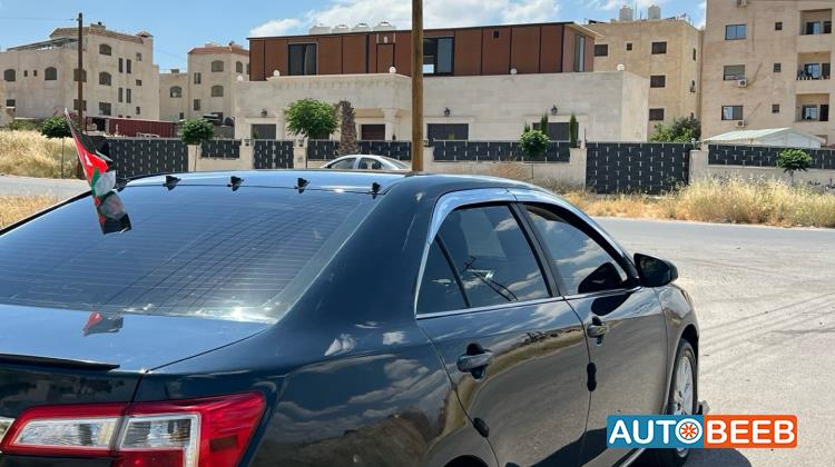 Toyota Camry 2012