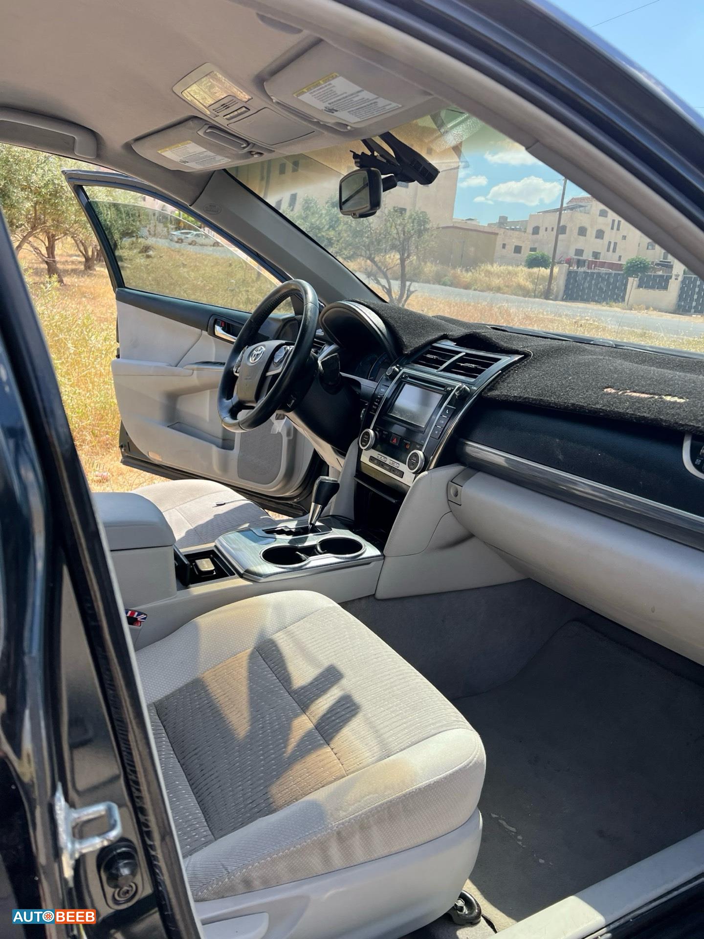 Toyota Camry 2012