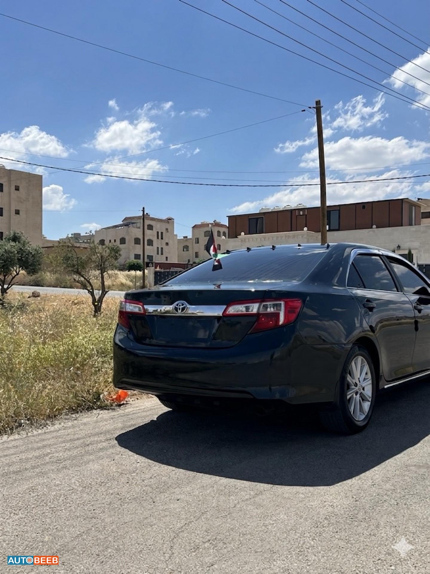 Toyota Camry 2012