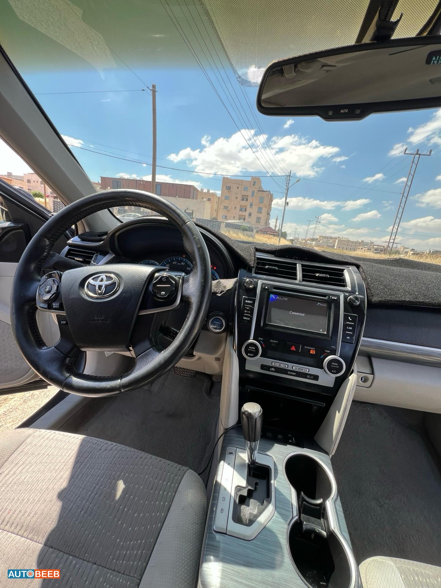 Toyota Camry 2012