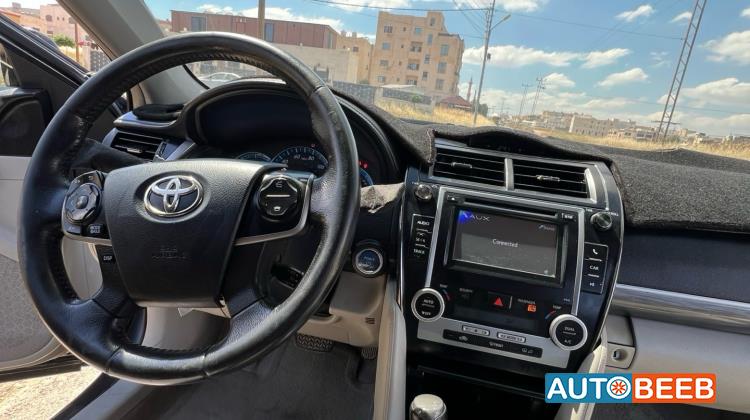 Toyota Camry 2012