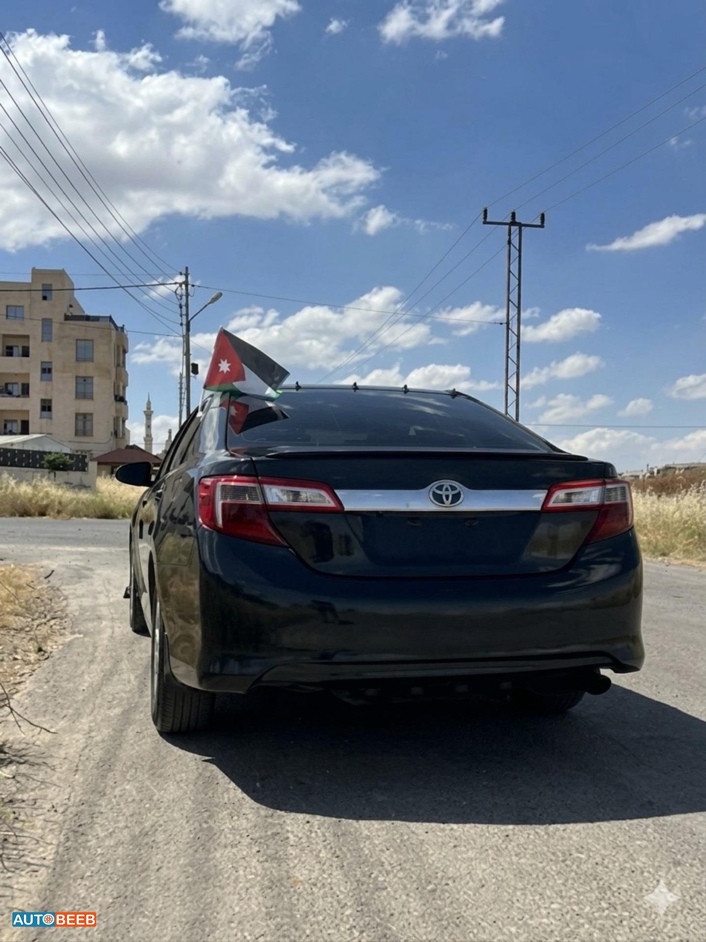 Toyota Camry 2012
