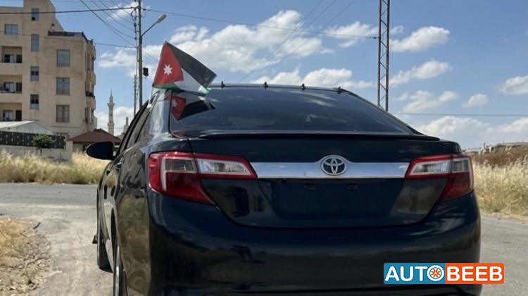 Toyota Camry 2012