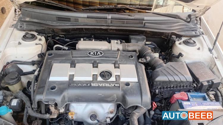 KIA Cerato 2005