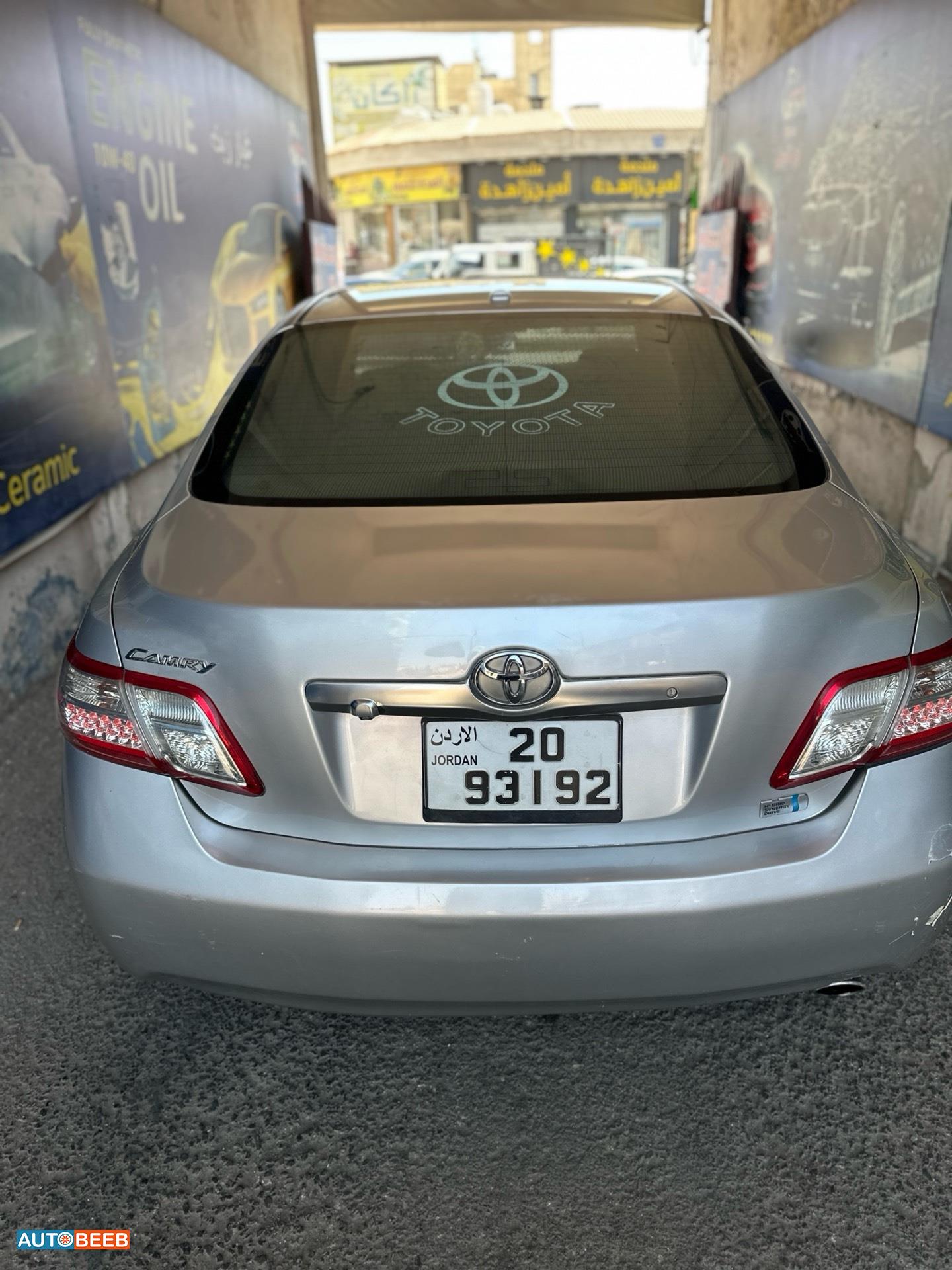 Toyota Camry 2011