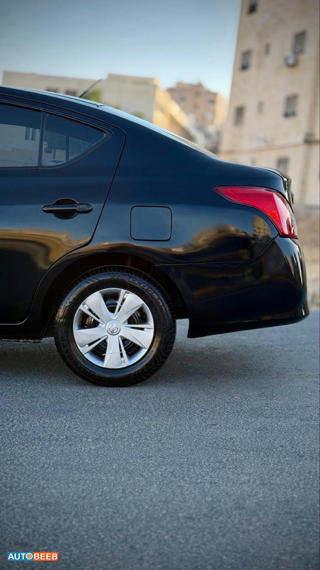 Nissan Sunny 2020