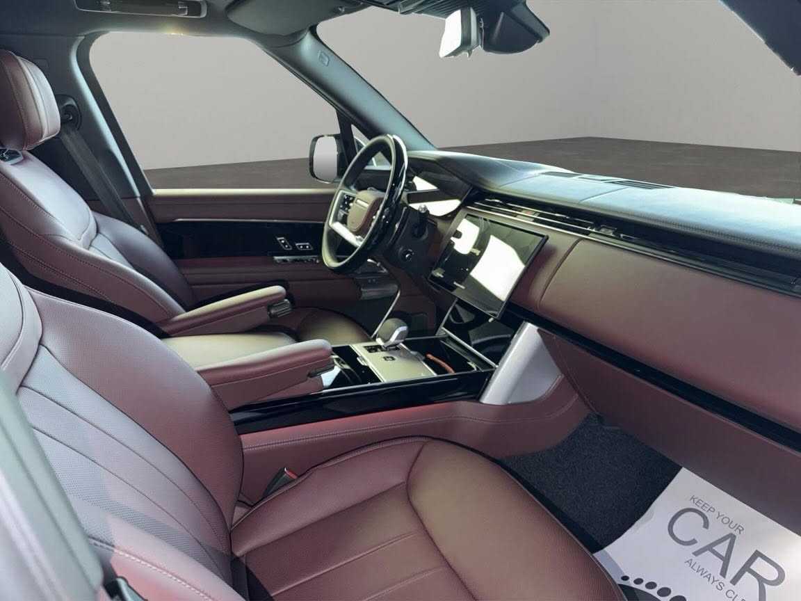 Land Rover Range Rover 2025