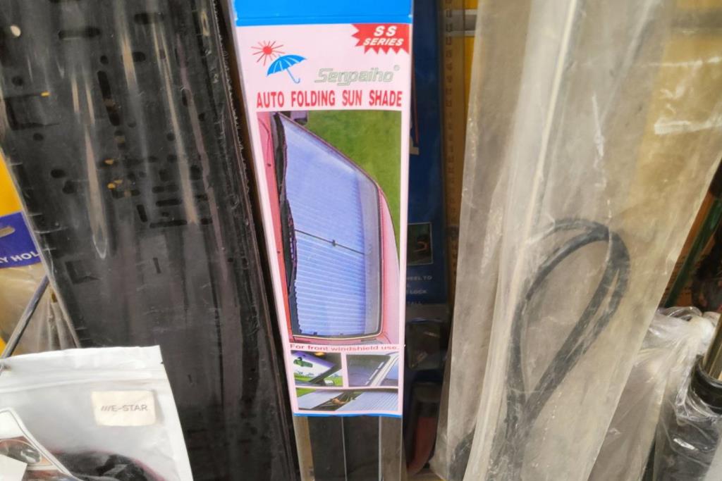  Glass curtain  