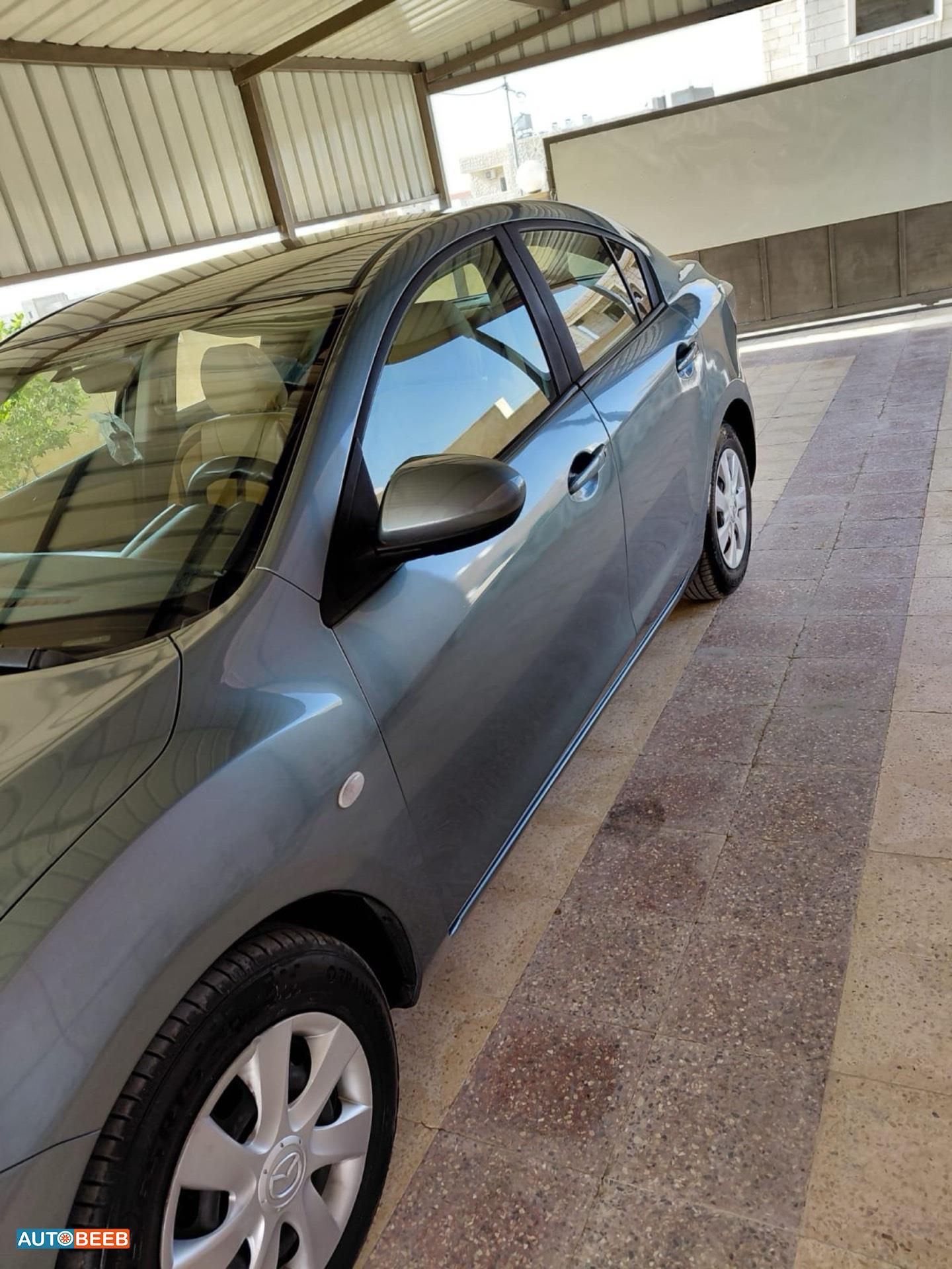 Mazda 3 2012
